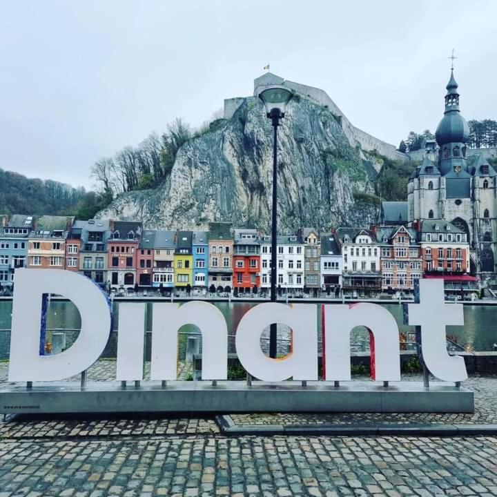 Chez Nanou, Dinant Exterior photo